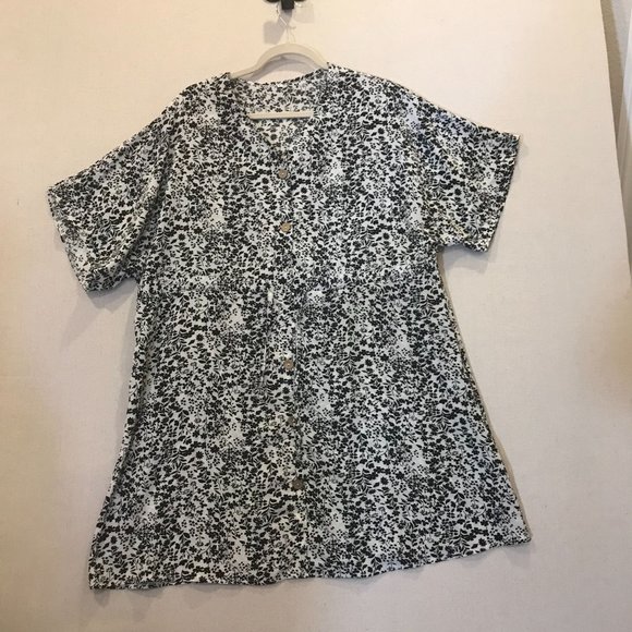 Women's Dress White with Black Floral Print Size Large New - Picture 2 of 7